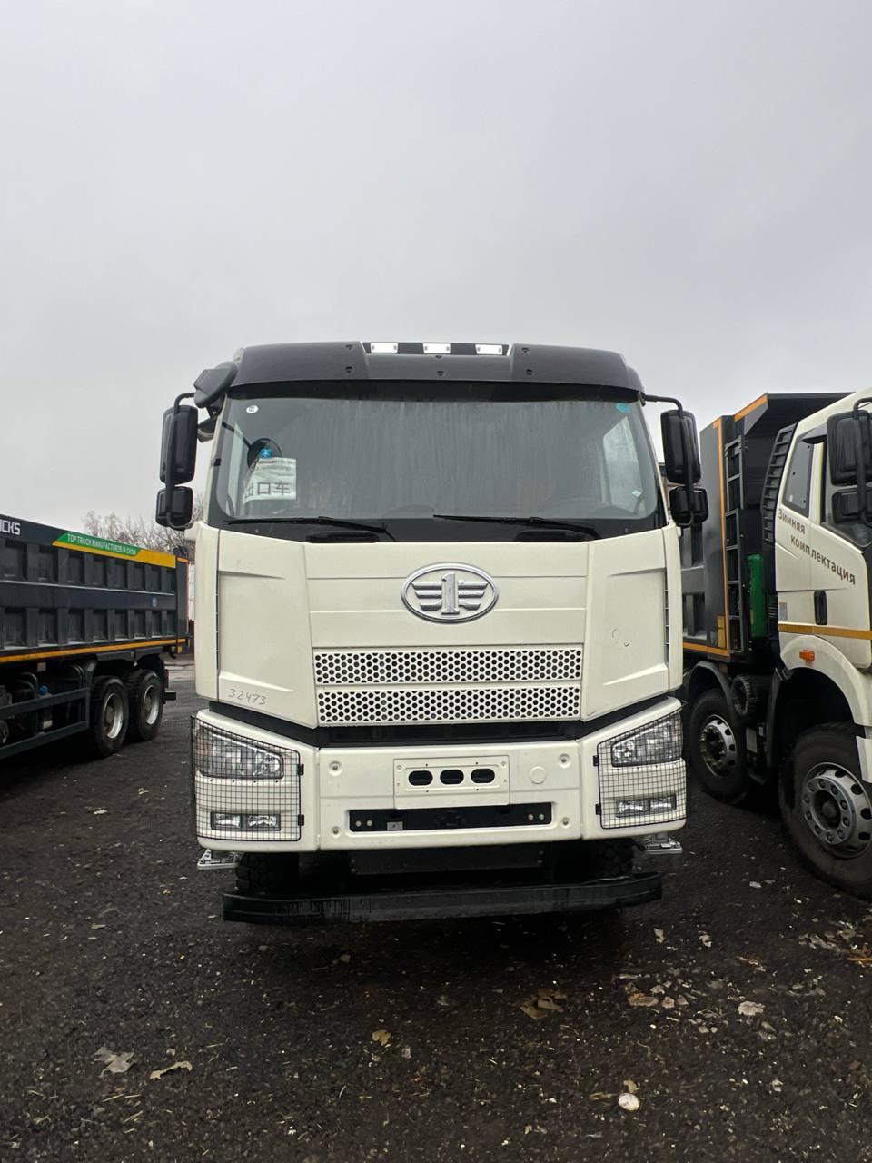 FAW 8х4 с обычным кузовом