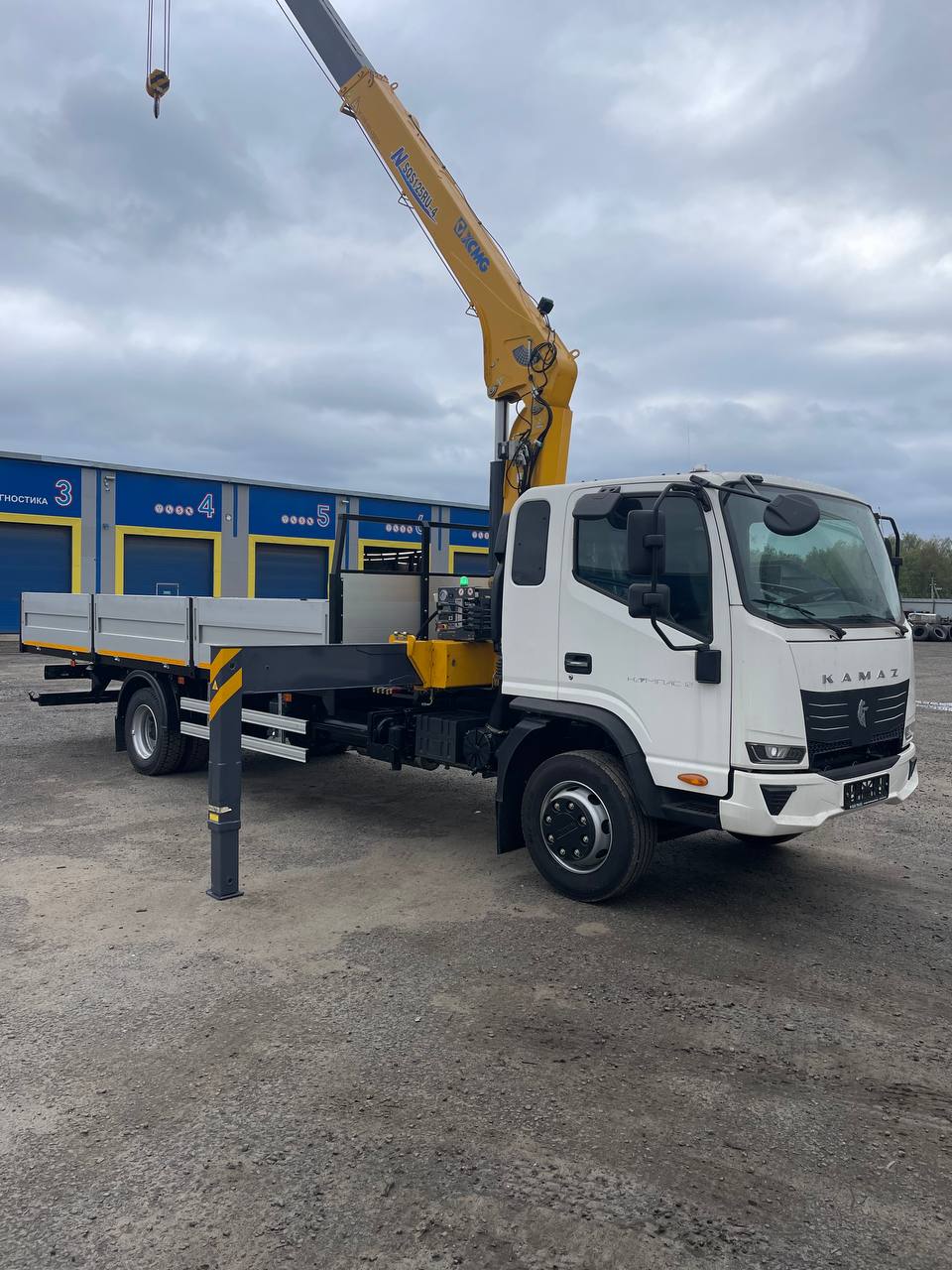 КамАЗ Компас 12