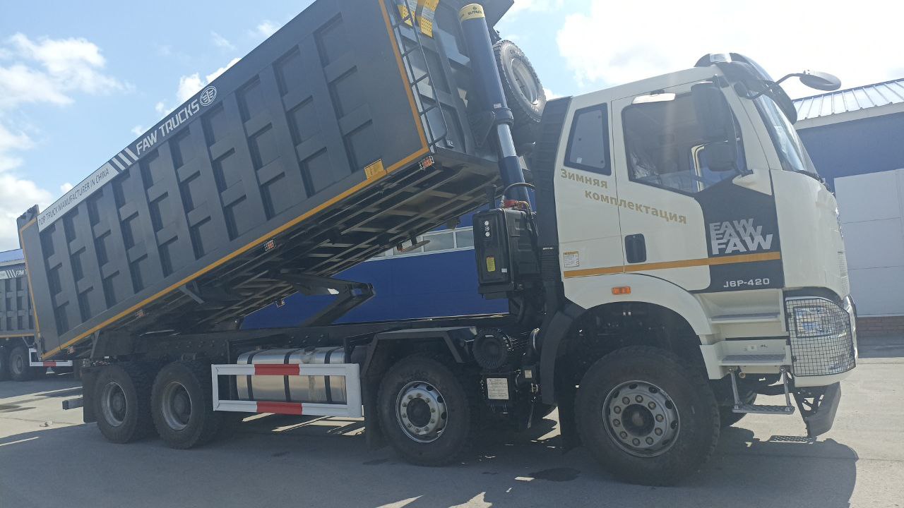 FAW 8х4 с высоким кузовом