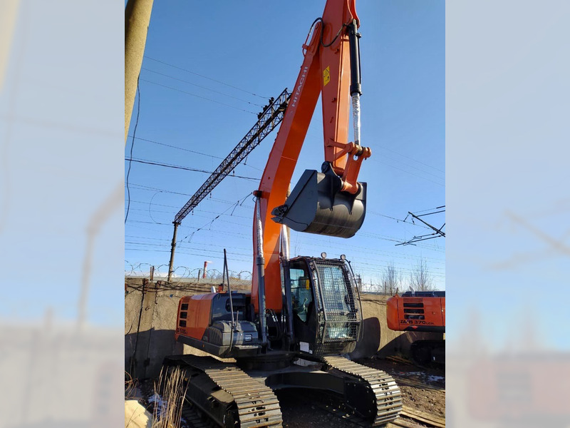 Hitachi ZX220LC-5G