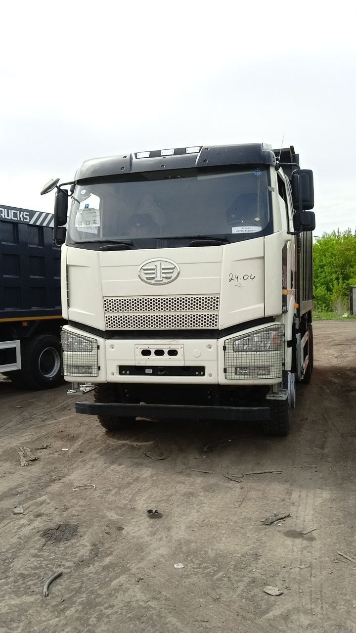 FAW 6x4 с высоким кузовом